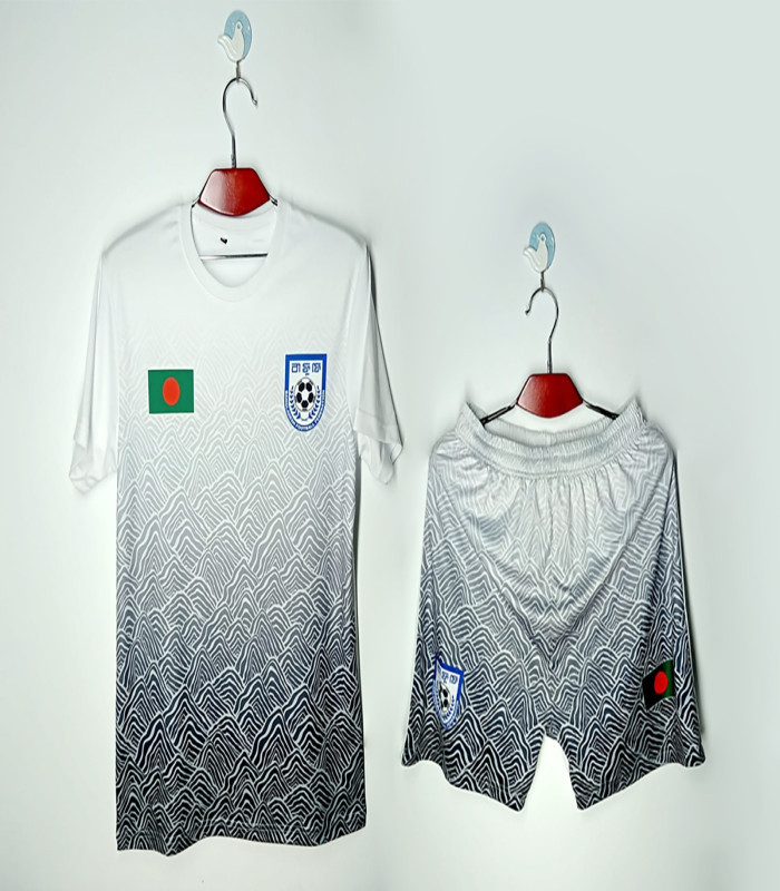 Nwe . jersey+shorts